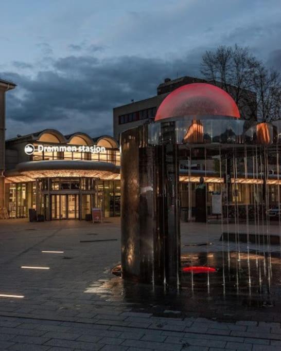 Fin Sentralt Hybel I Drammenアパートメント エクステリア 写真